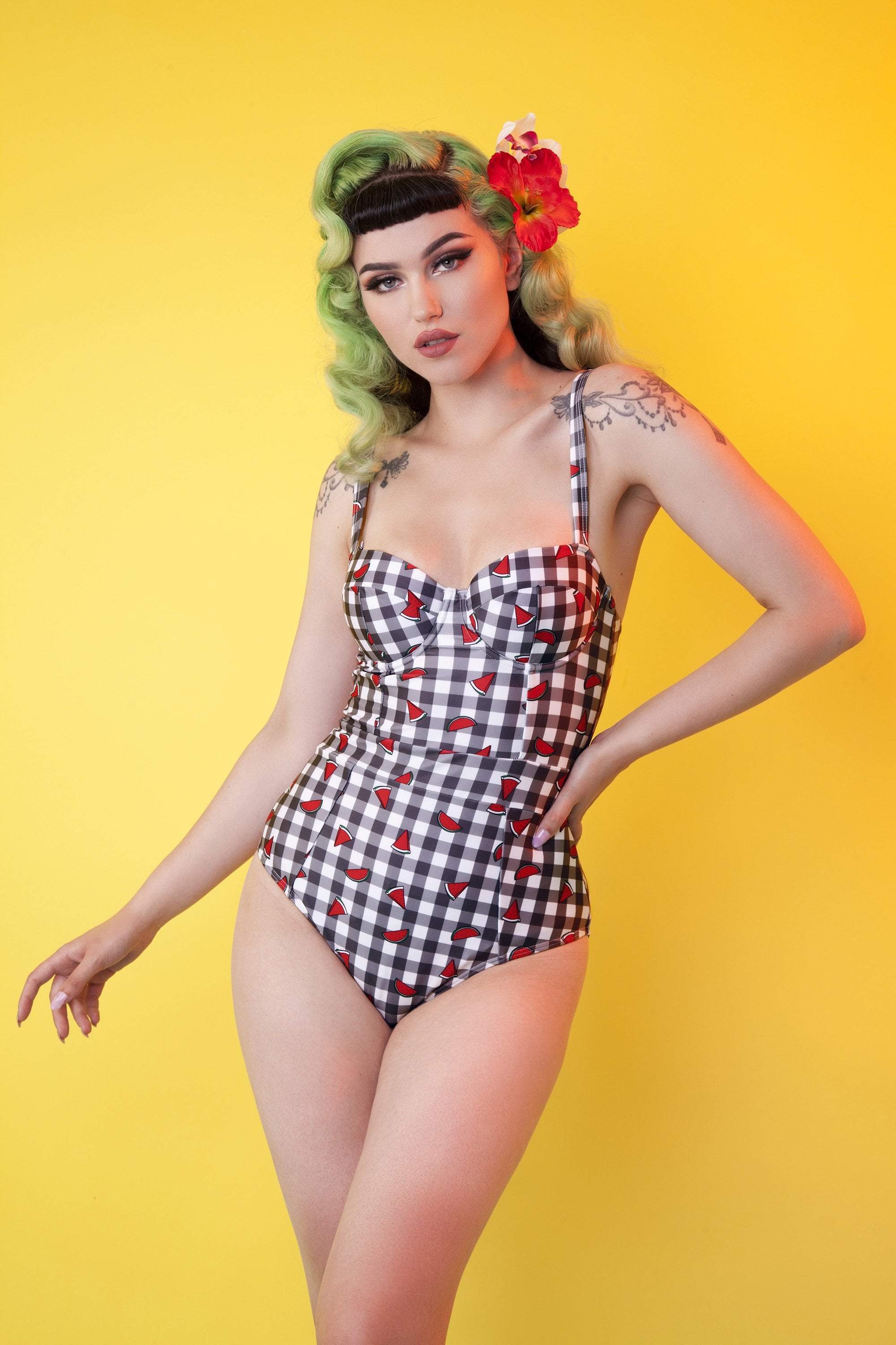Collectif Melon Gingham Balcony swimsuit XS / UK8 / US4