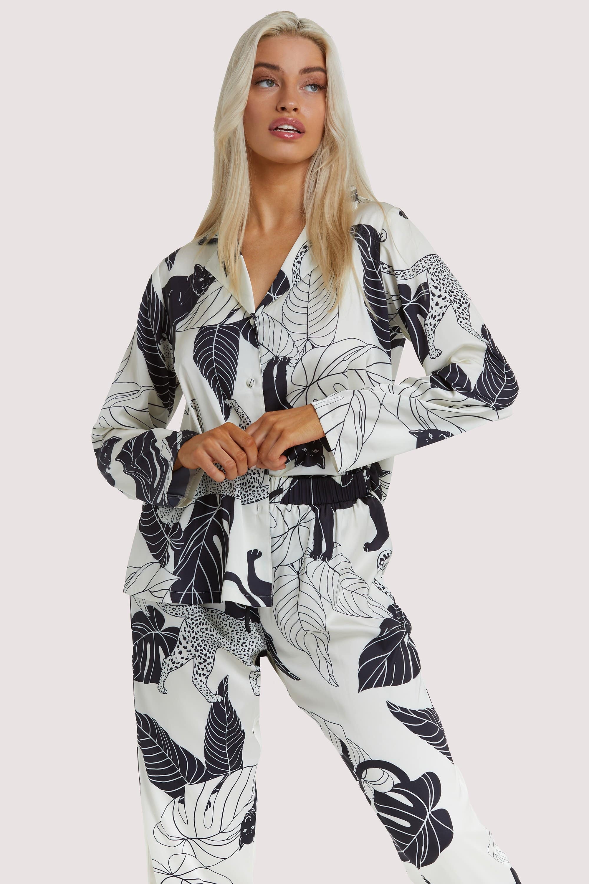 Wolf & Whistle Panther Print Satin Pyjama Set UK 10 / US 6