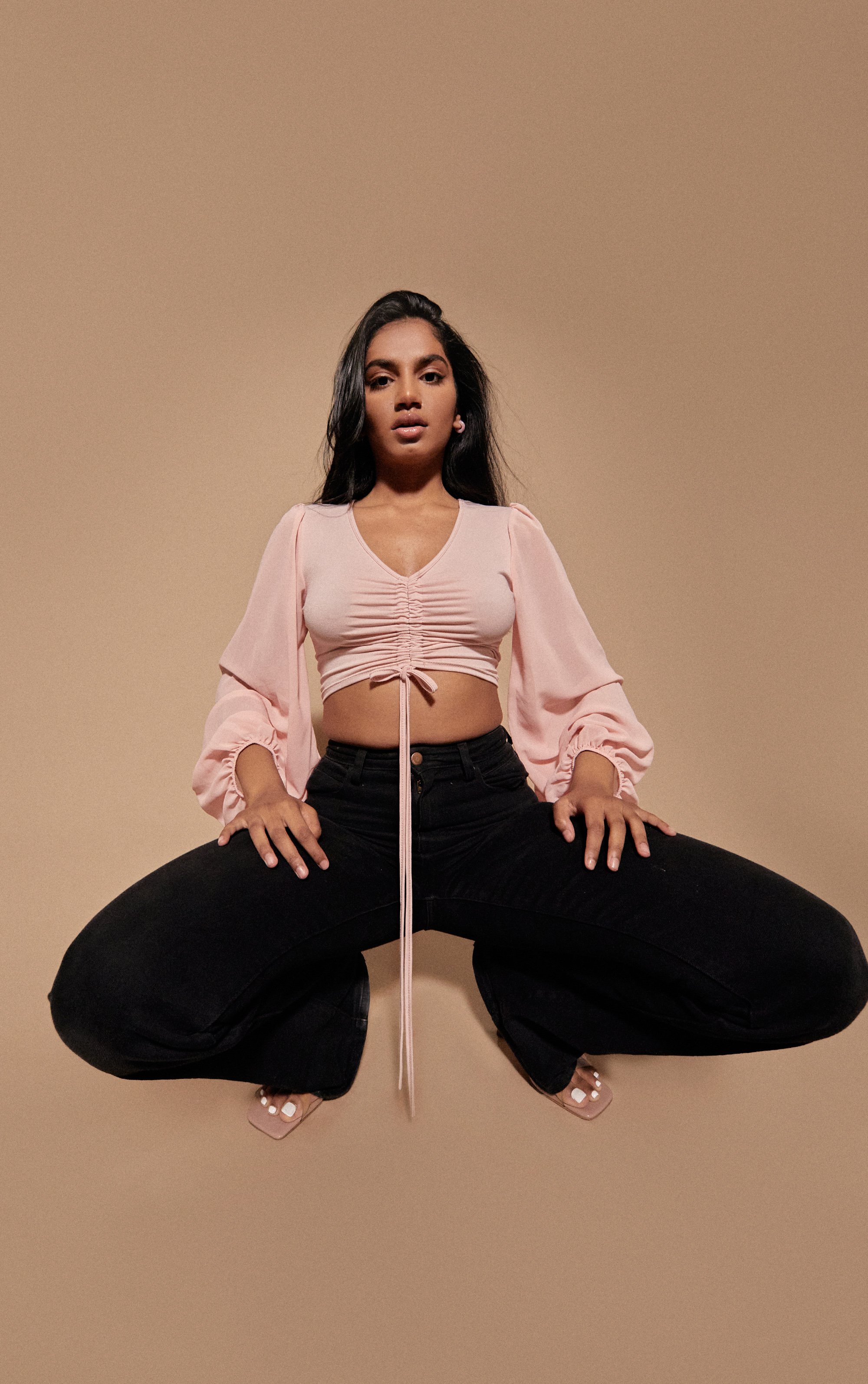 Sheer Scrunch Front Crop Top - Pink / One Size (8-12)