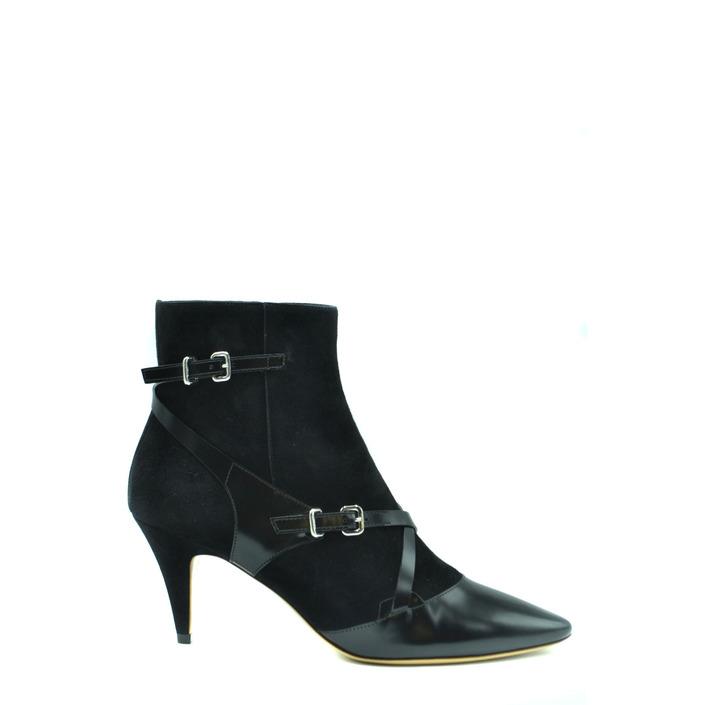 Tod`s Women's Boots Black 179330 - black 38.5