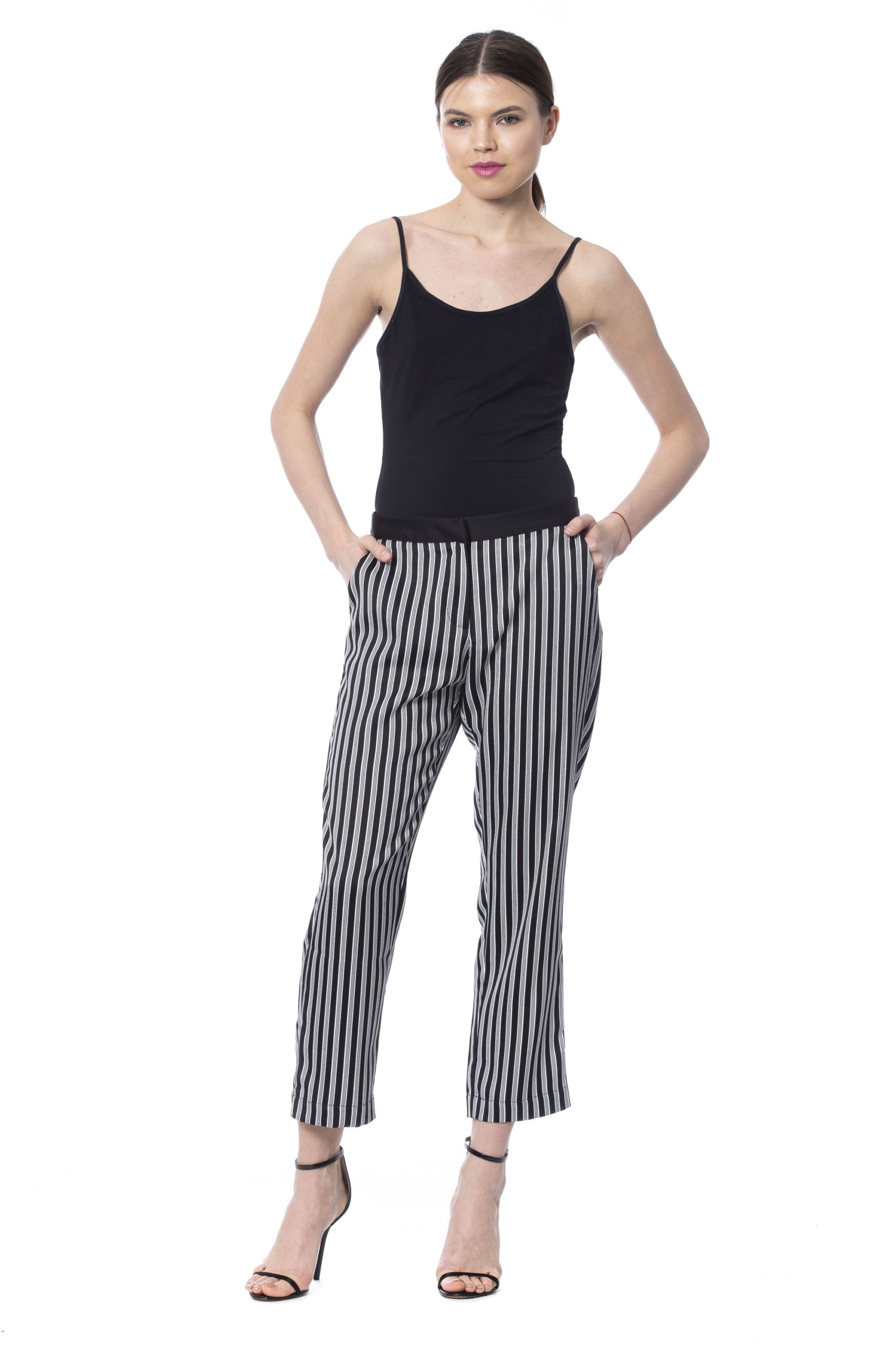 Fantasyunique Jeans & Pant - IT40 | XS