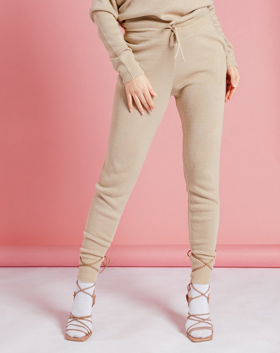Auriel Knitted Lounge Bottoms - Stone / 8